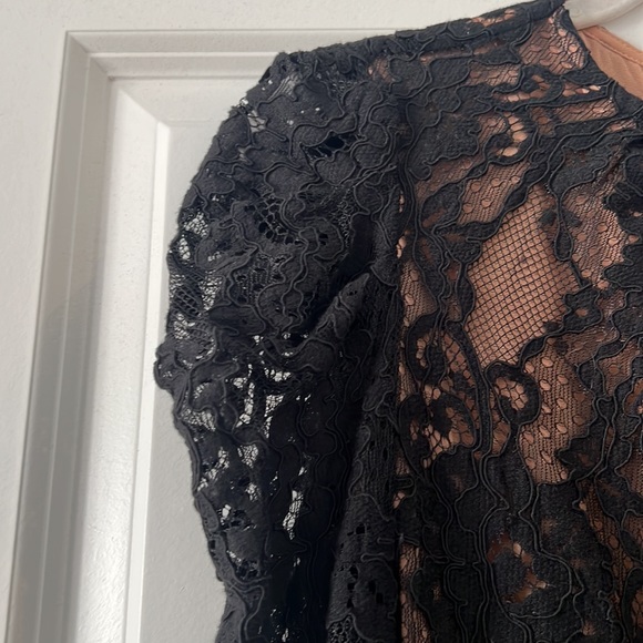 Michael Kors Lace Puff Sleeve Dress - Picture 4 of 8